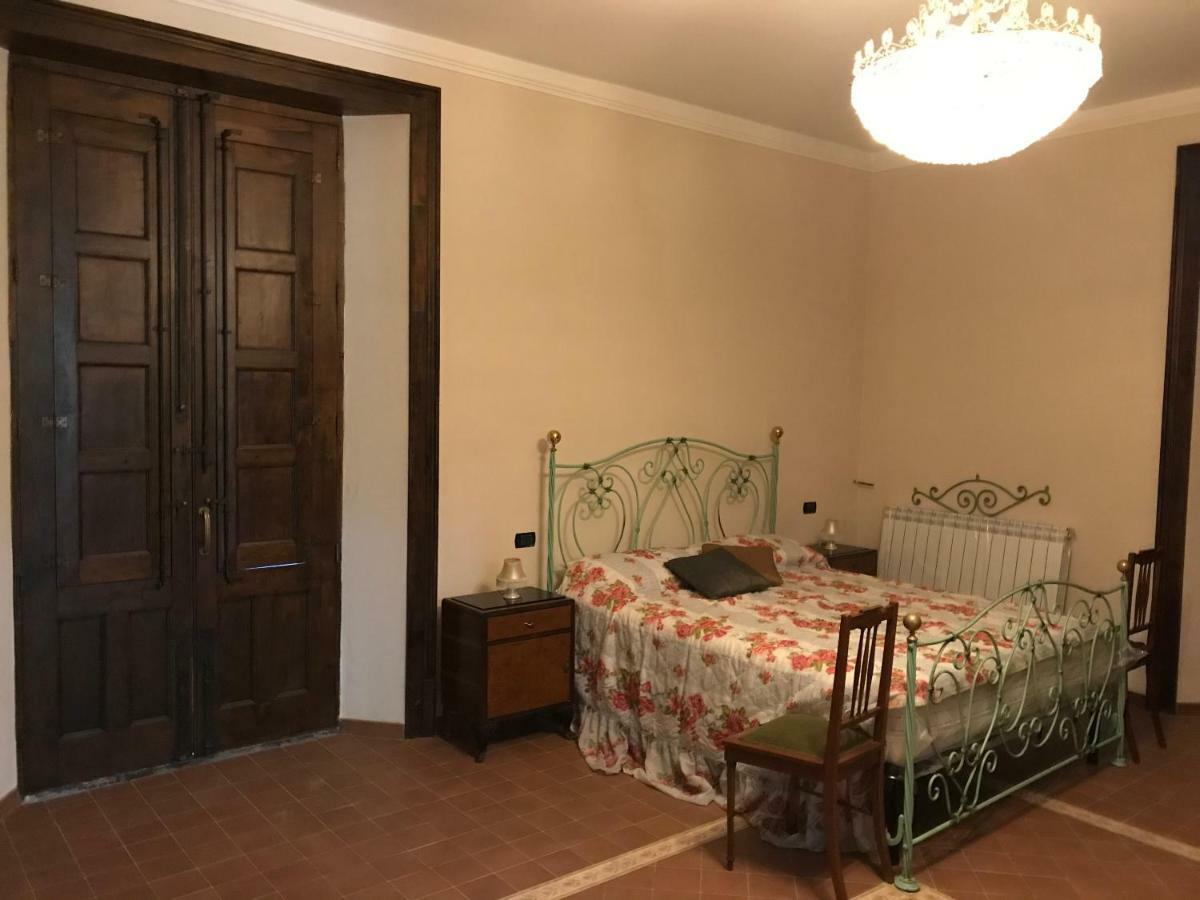 Agriturismo Sole Di Sicilia 兰达佐 外观 照片